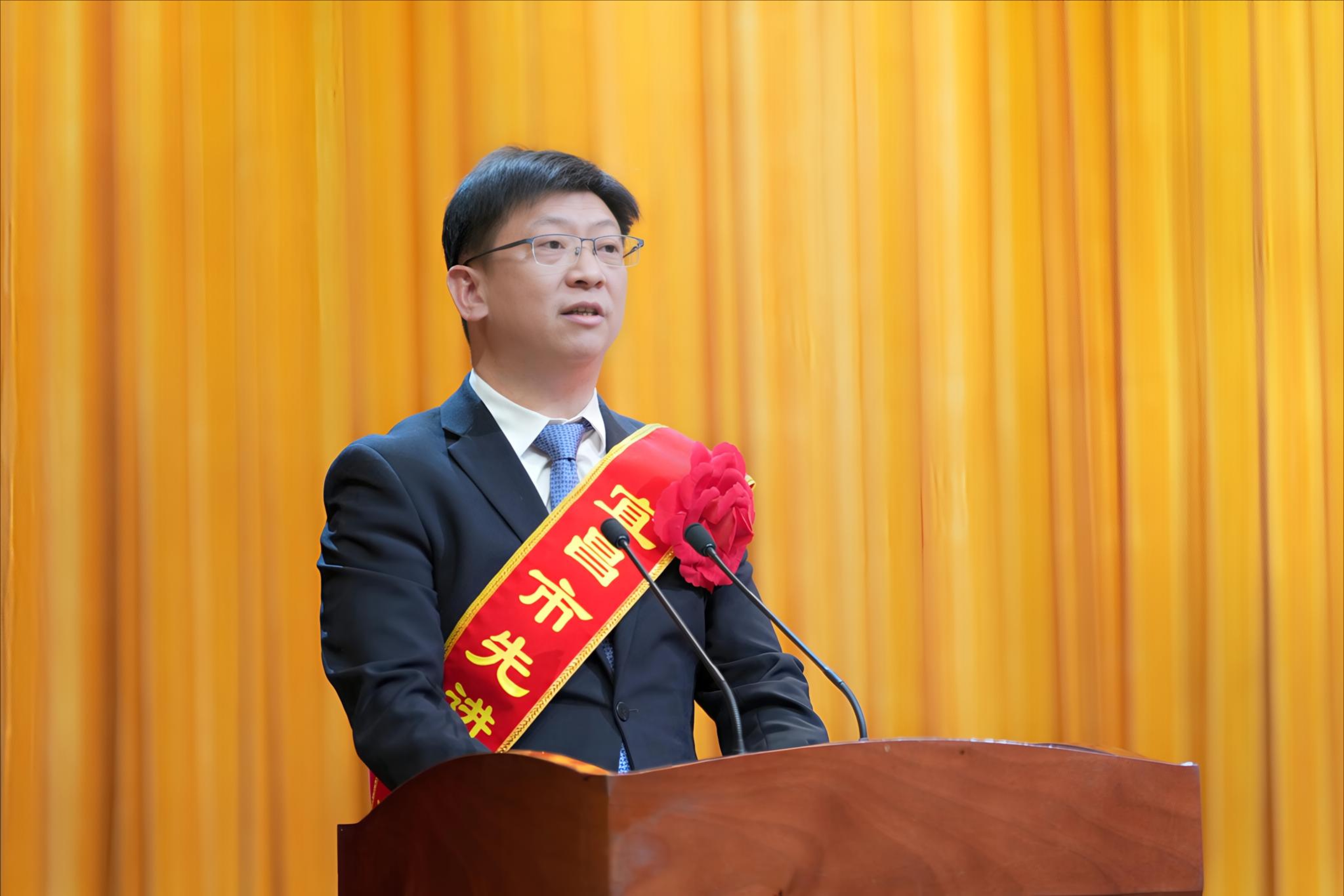 宜昌市创新发展大会丨锚定目标,在创新...